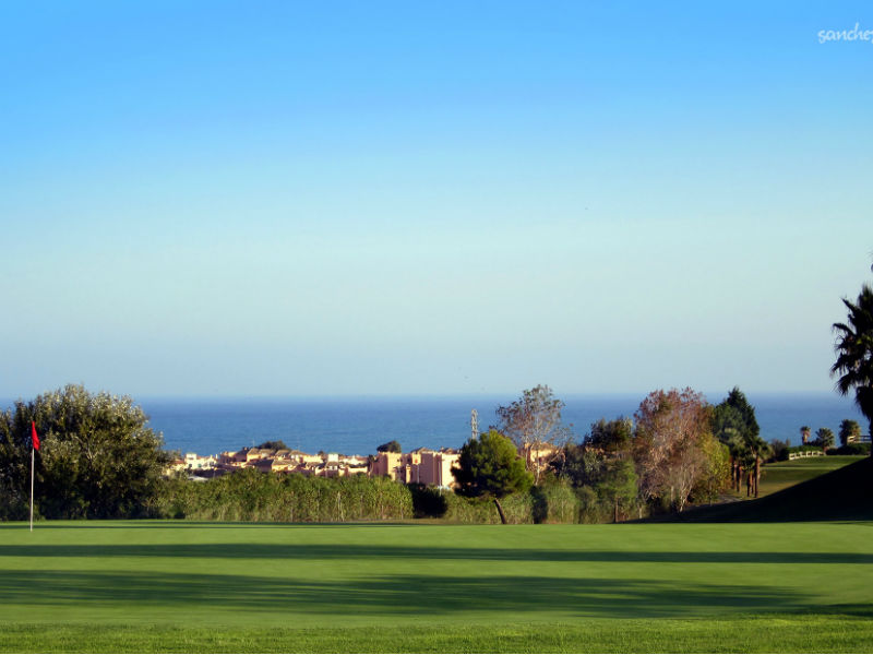 Heading to sunny Spain this year then play great golf at Dona Julia Golf Club in Malaga