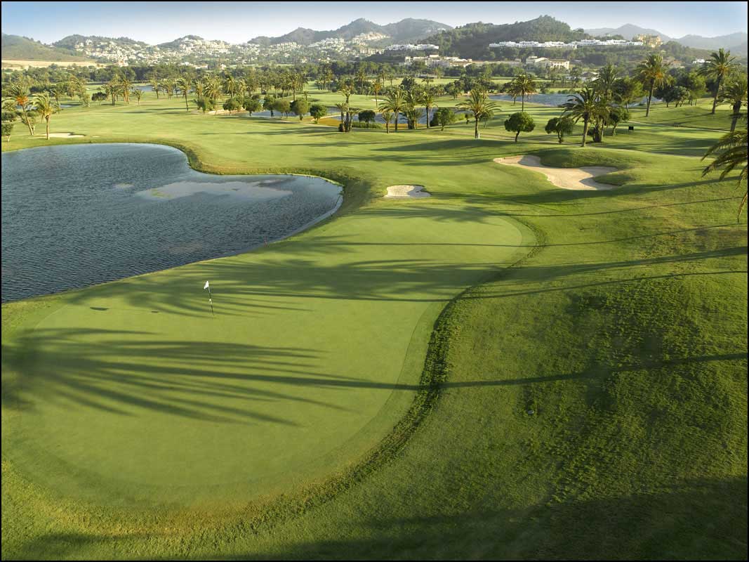 What a great way to enjoy some winter sun with golf in Real Golf La Manga Club in Murcia