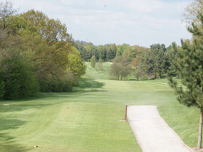 Astbury Golf Course in Cheshire is looking forward to welcoming our members.
