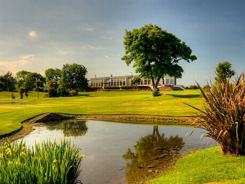 Charlesland Golf Club is a challenging test of golf in beautiful surrounding located in Co. Wicklow