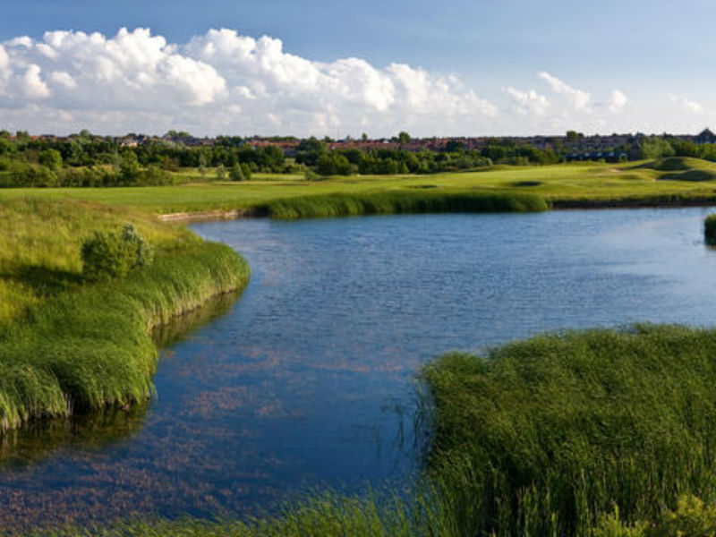 Plan your game of golf at Heron