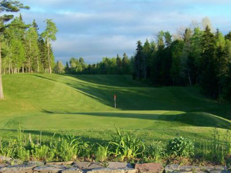 Great golf in South Yorkshire at Hillsborough Golf Club, England