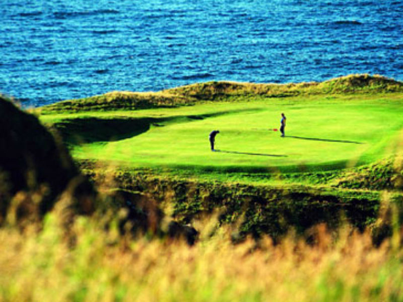 A warm welcome awaits golfers at Royal Tarlair Golf Club in Banffshire, Scotland